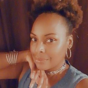 Meet your Posher, Cindy